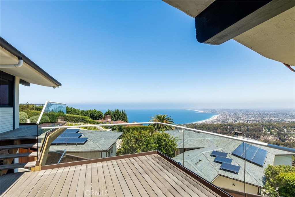 972 Via Rincon Palos Verdes Estates, CA 90274 - Photo 5 of 37