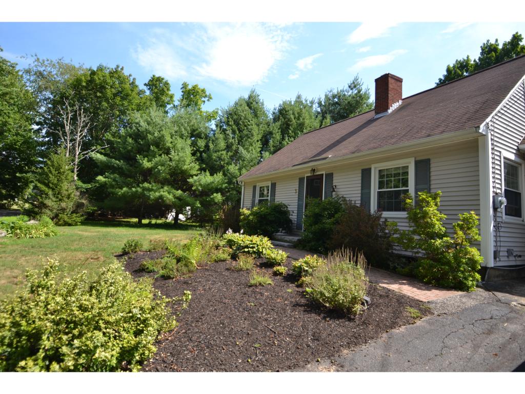 3 Sandy Point Road Stratham, NH 03885 - Photo 3 of 24