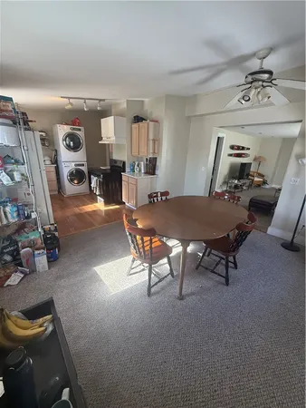 $3,600 | 9 Narragansett Avenue, Unit 2, Newport, RI 02840