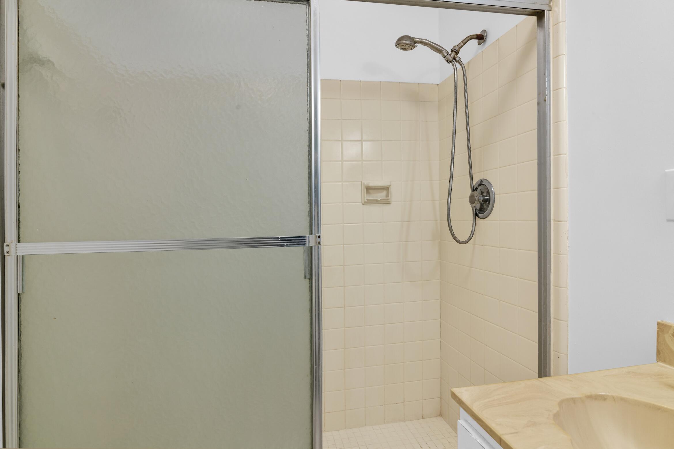 770 East Camino, Unit 50 Boca Raton, FL 33432 - Photo 18 of 31 770 E Camino Real 05, Boca Raton - 28