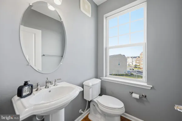 $3,400 | 9701 Tealbriar Drive, Unit 270, Upper Marlboro, MD 20772