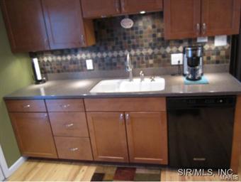 508 Holiday Dam Road Edwardsville, IL 62025 - Photo 4 of 24
