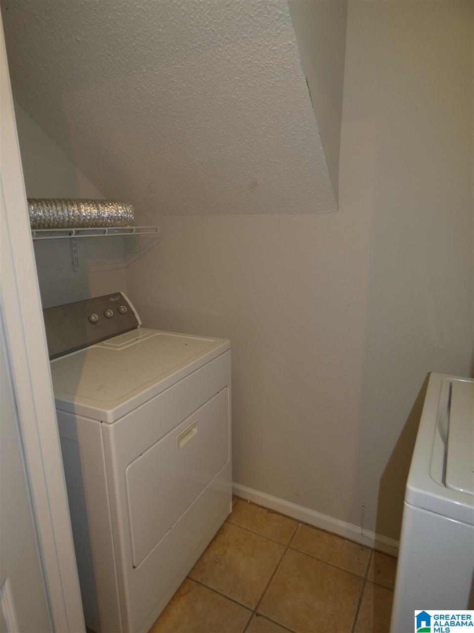 469 Raleigh Avenue Birmingham, AL 35209 - Photo 9 of 18