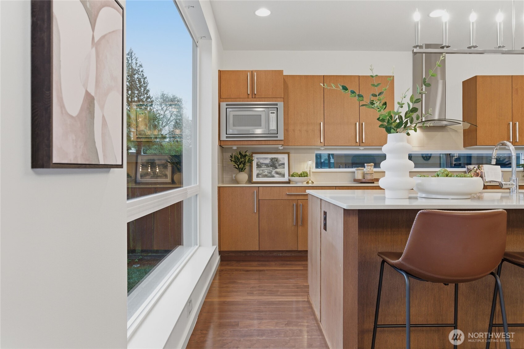 3806 Northeast 23rd Place Renton, WA 98056 - Photo 12 of 40