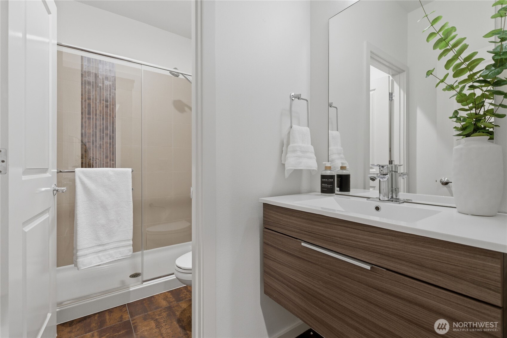 3806 Northeast 23rd Place Renton, WA 98056 - Photo 18 of 40