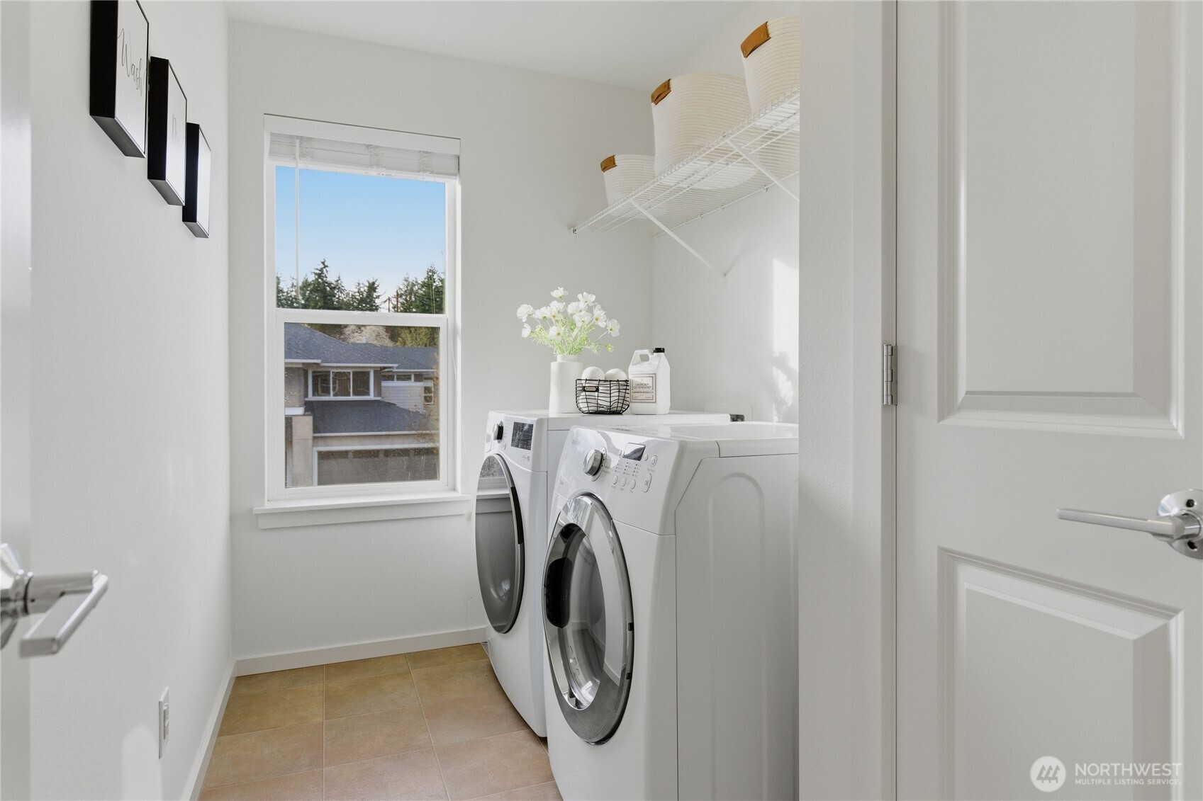 3806 Northeast 23rd Place Renton, WA 98056 - Photo 31 of 40