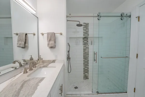 $650,000 | 65 Riverfront Drive, Unit 216, North Woodstock, NH 03262