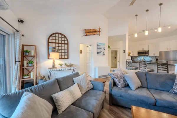 $650,000 | 65 Riverfront Drive, Unit 216, North Woodstock, NH 03262