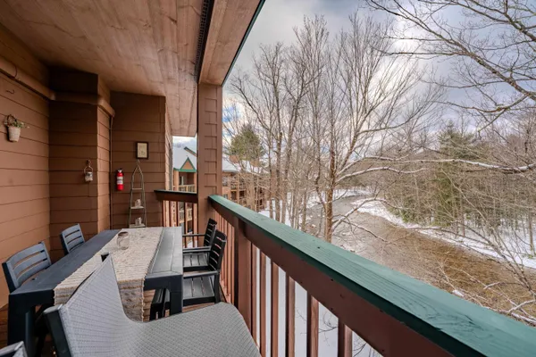 $650,000 | 65 Riverfront Drive, Unit 216, North Woodstock, NH 03262