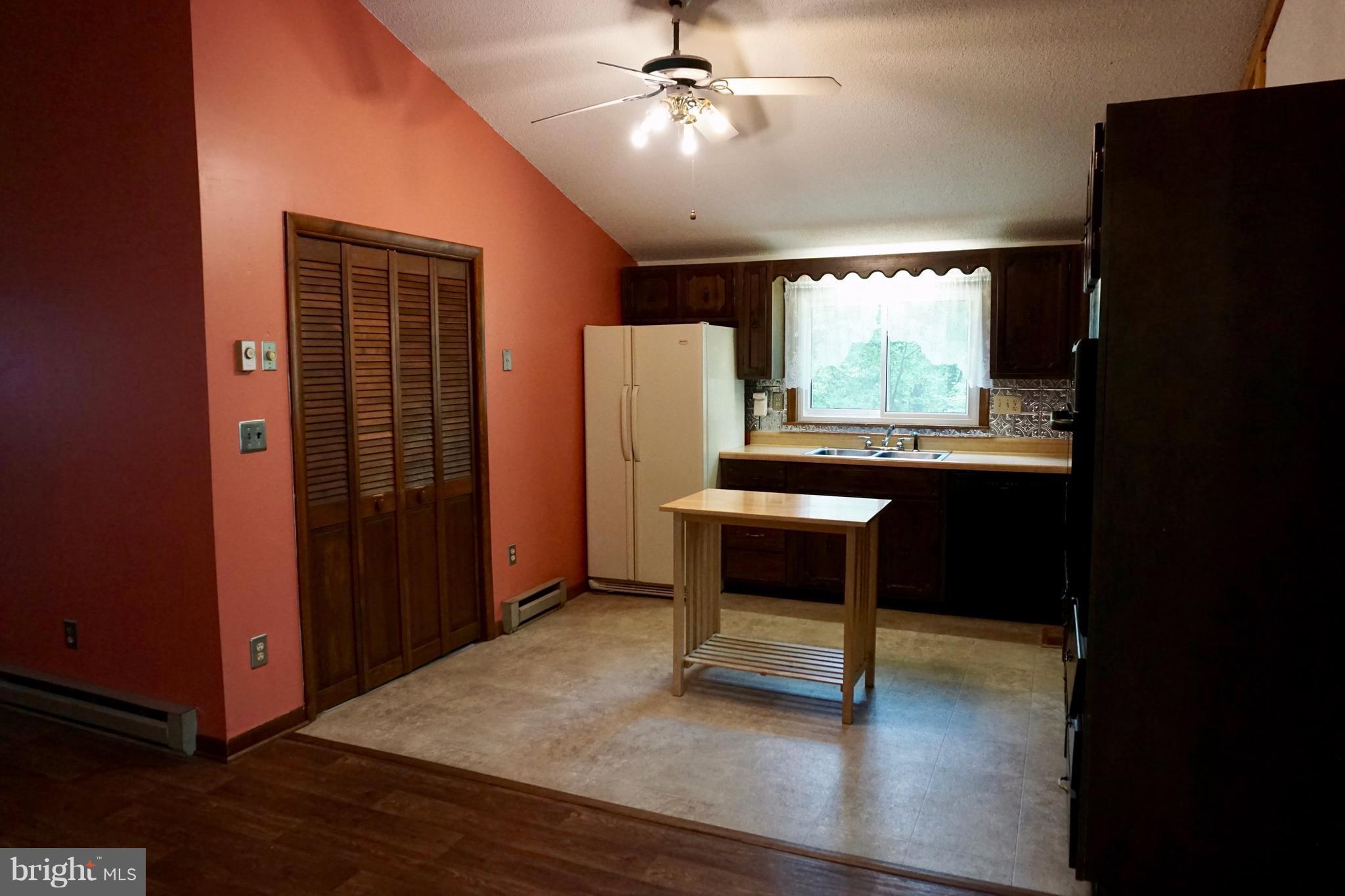 1100 Nancy Jack Road Gerrardstown, WV 25420 - Photo 3 of 29 Kitchen
