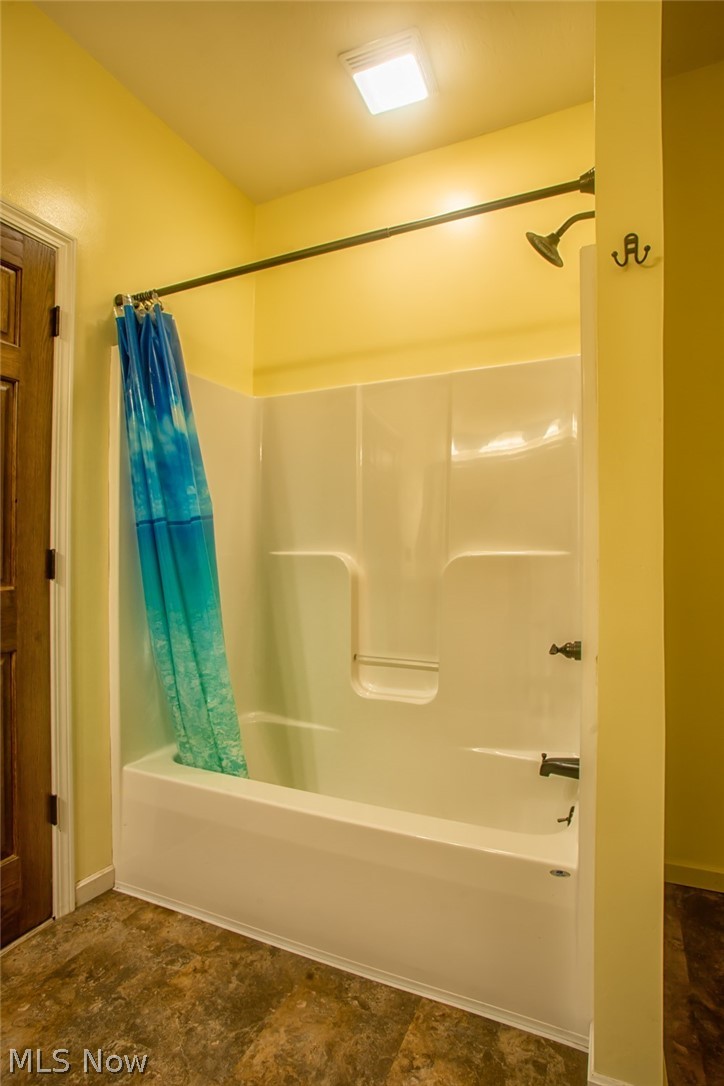 37374 Harry's Ridge Road Barnesville, OH 43713 - Photo 17 of 35 Gallery Image 17
