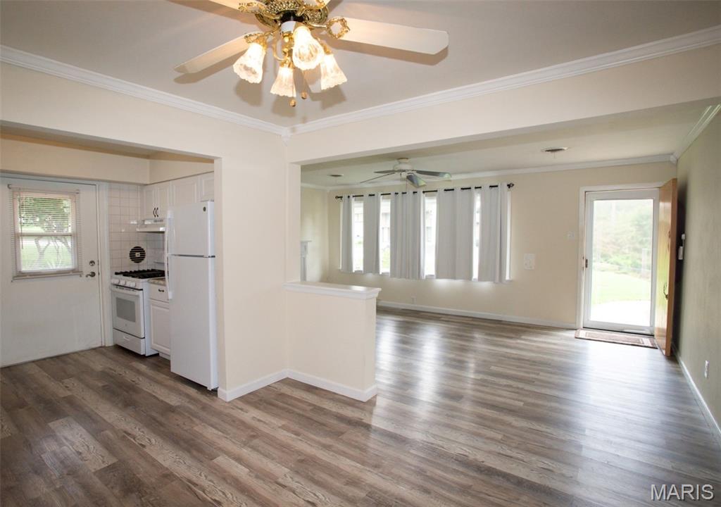 4105 Banks Road Bridgeton, MO 63074 - Photo 4 of 28