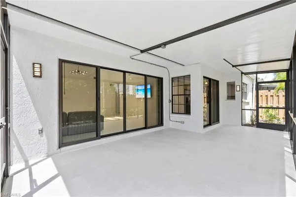 $3,000 | 879 Meadowland Drive, Unit 32, Naples, FL 34108