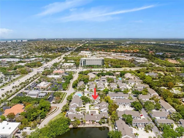 $3,000 | 879 Meadowland Drive, Unit 32, Naples, FL 34108