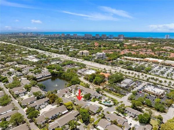 $3,000 | 879 Meadowland Drive, Unit 32, Naples, FL 34108