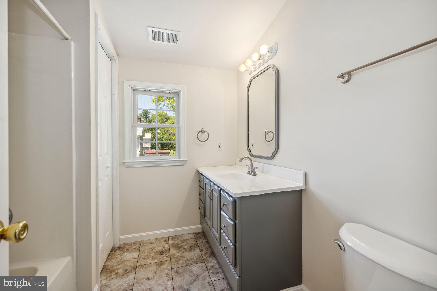 6212 Manor Woods Road Frederick, MD 21703 - Photo 18 of 30 Gallery Image 18