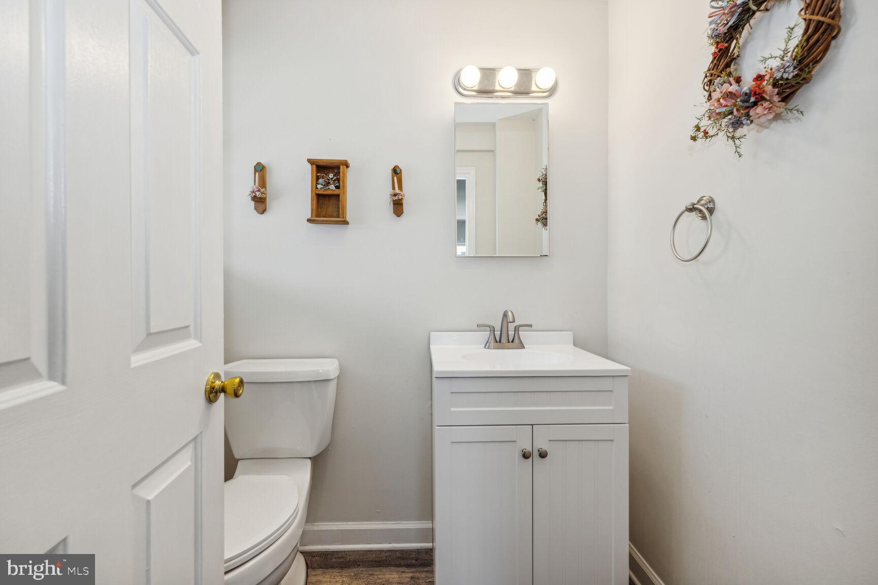 6212 Manor Woods Road Frederick, MD 21703 - Photo 7 of 30 Gallery Image 7