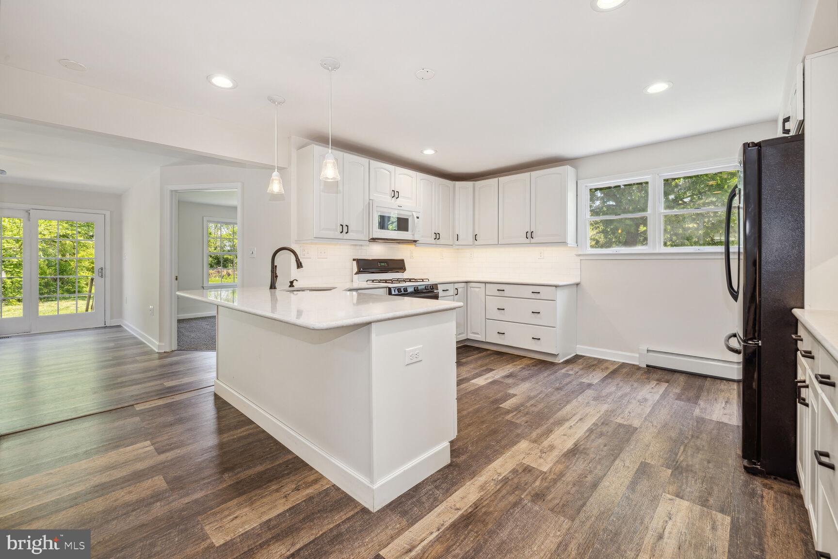 6212 Manor Woods Road Frederick, MD 21703 - Photo 8 of 30 Gallery Image 8