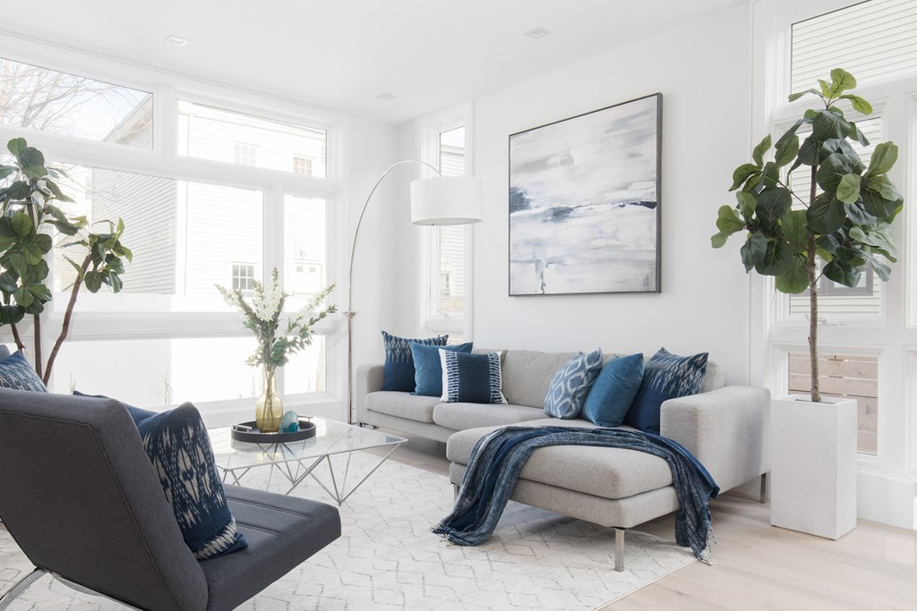 9 Decatur Street, Unit 2 Cambridge, MA 02139 - Photo 2 of 12