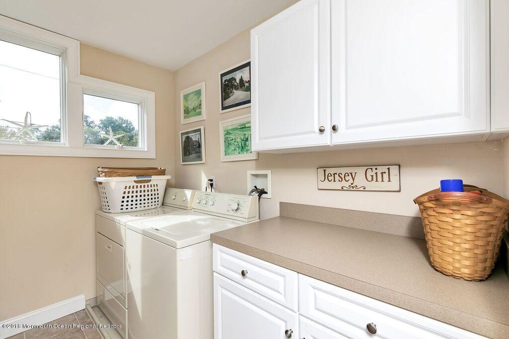 1139 Harding Place Point Pleasant, NJ 08742 - Photo 28 of 41 Laundry Room