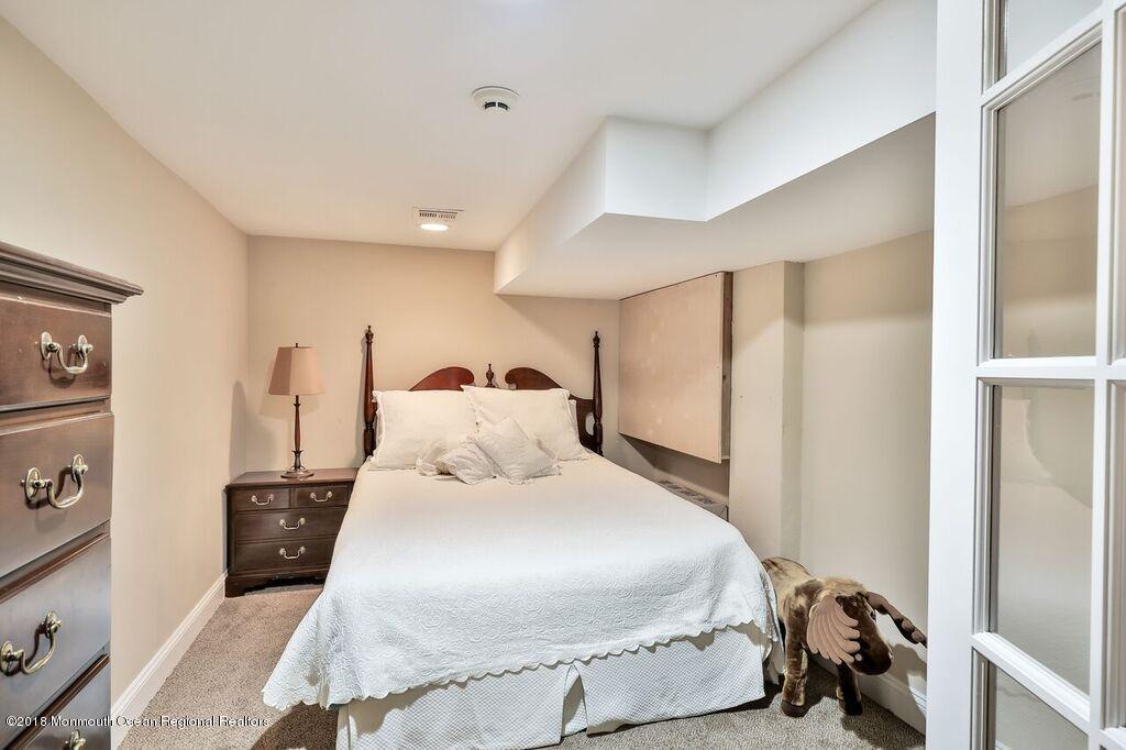 1139 Harding Place Point Pleasant, NJ 08742 - Photo 32 of 41 Bedroom