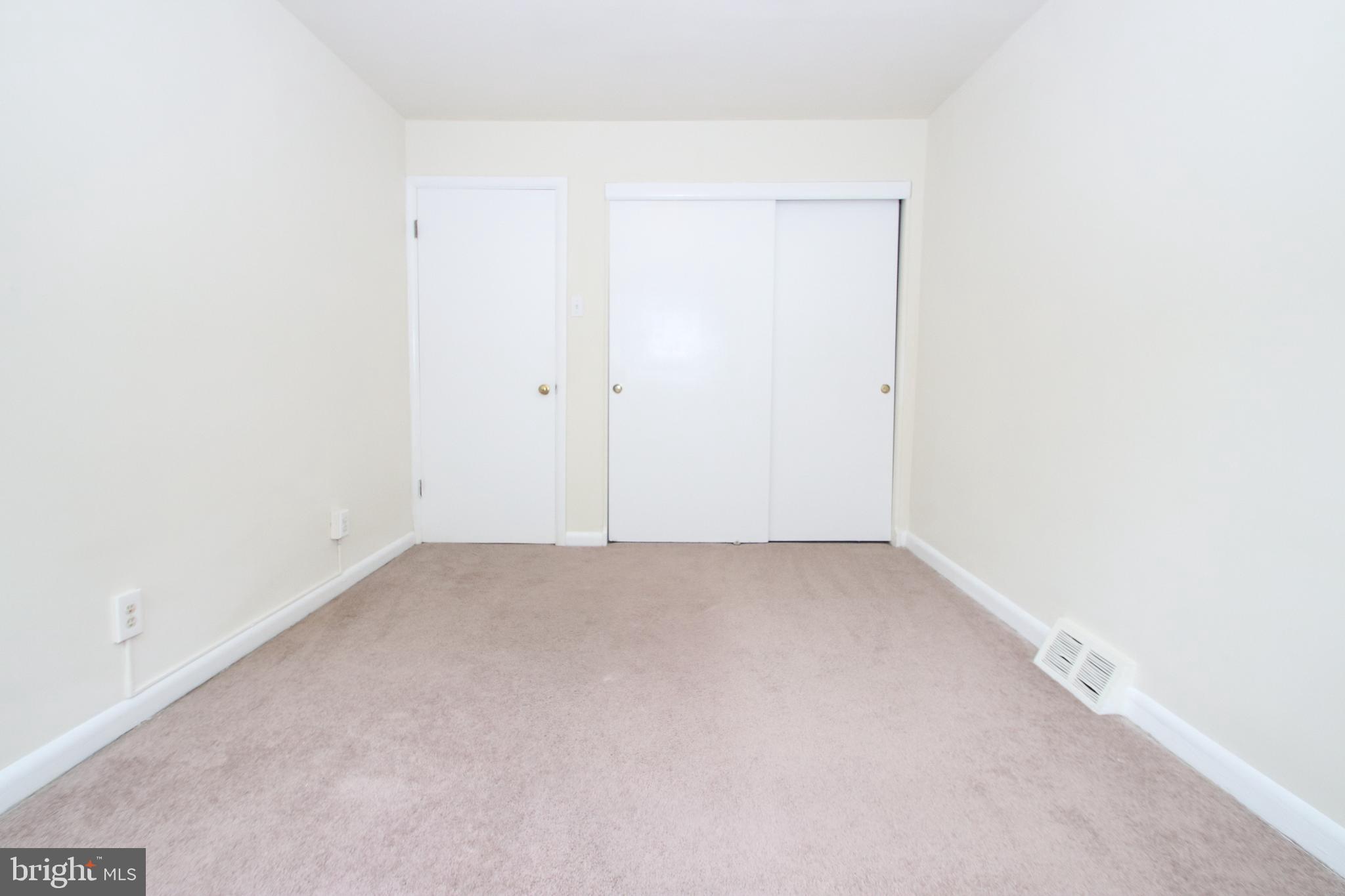 2724 West Country Club Road Philadelphia, PA 19131 - Photo 21 of 34 3rd Bedroom