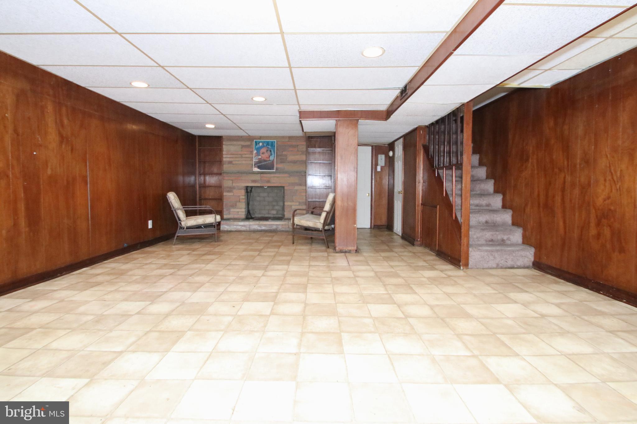 2724 West Country Club Road Philadelphia, PA 19131 - Photo 28 of 34 Finished basement