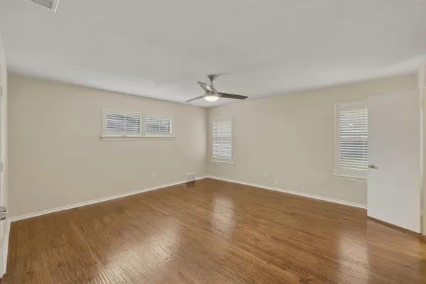 $799,000 | 6338 Town Hill Lane, Dallas, TX 75214