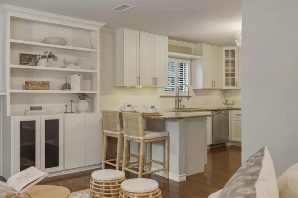 $799,000 | 6338 Town Hill Lane, Dallas, TX 75214
