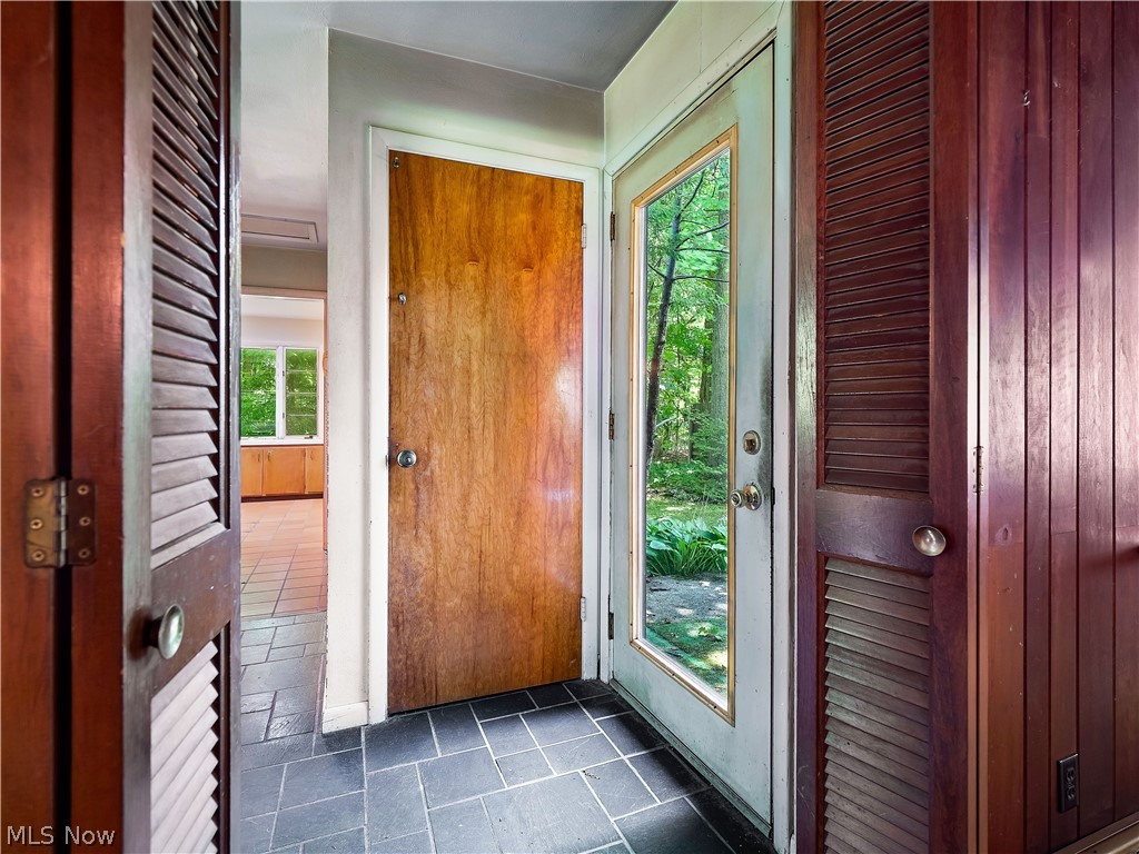 8764 Wilson Mills Road Chesterland, OH 44026 - Photo 5 of 47 Gallery Image 5