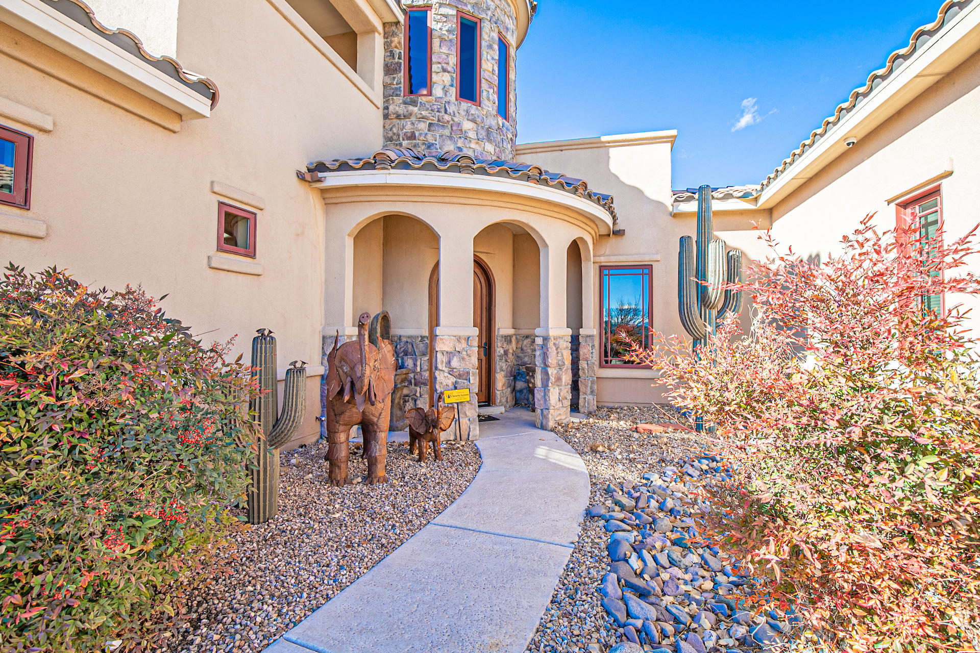 108 Lake View Road Elephant Butte, NM 87935 - Photo 3 of 54 Gallery Image 3