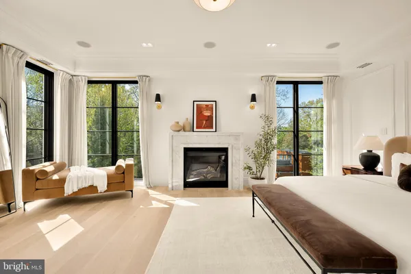 $4,495,000 | 5122 Cathedral Avenue Northwest, Washington, DC 20016