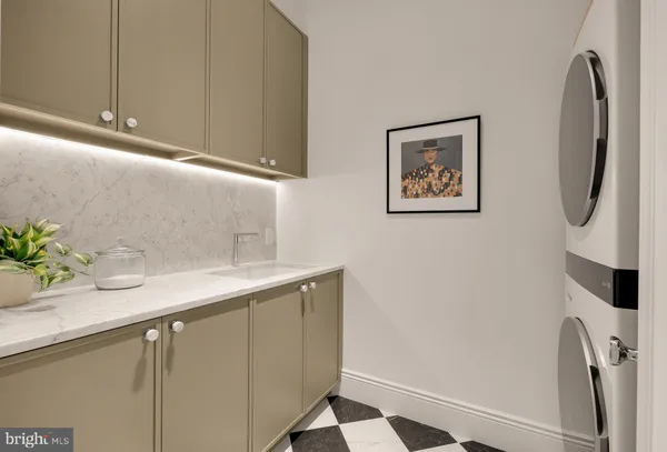$4,495,000 | 5122 Cathedral Avenue Northwest, Washington, DC 20016