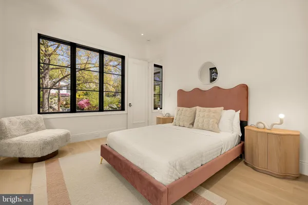 $4,495,000 | 5122 Cathedral Avenue Northwest, Washington, DC 20016