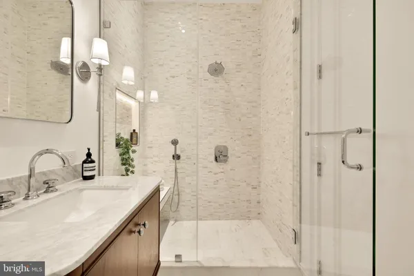$4,495,000 | 5122 Cathedral Avenue Northwest, Washington, DC 20016