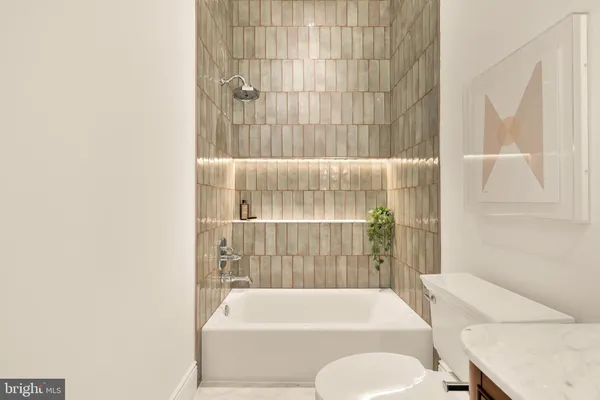 $4,495,000 | 5122 Cathedral Avenue Northwest, Washington, DC 20016