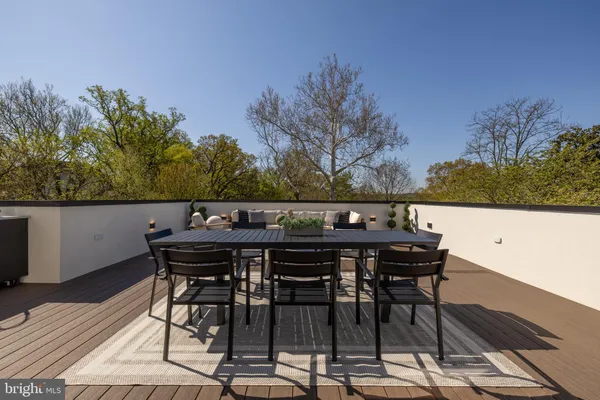$4,495,000 | 5122 Cathedral Avenue Northwest, Washington, DC 20016