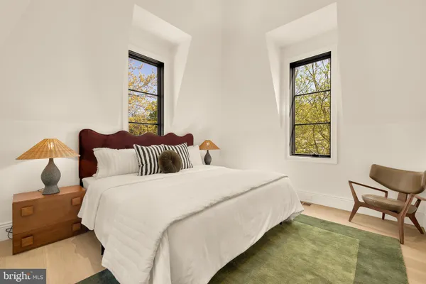 $4,495,000 | 5122 Cathedral Avenue Northwest, Washington, DC 20016
