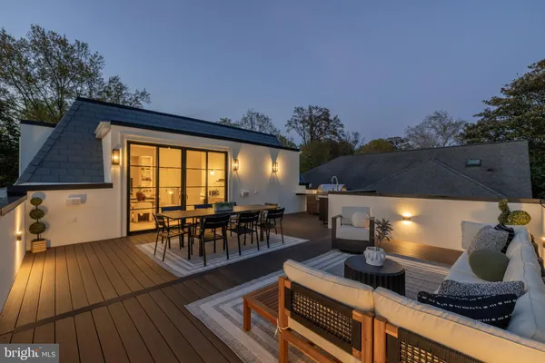 $4,495,000 | 5122 Cathedral Avenue Northwest, Washington, DC 20016