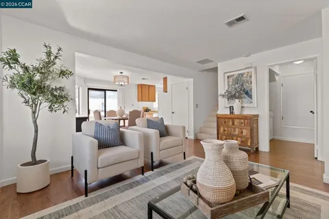 $399,000 | 5060-5060 Valley Crest Drive, Unit 56, Concord, CA 94521