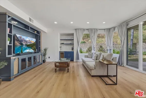 $11,500 | 3891 Marks Road, Agoura Hills, CA 91301