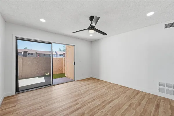$1,800 | 1942 South Emerson, Unit 107, Mesa, AZ 85210
