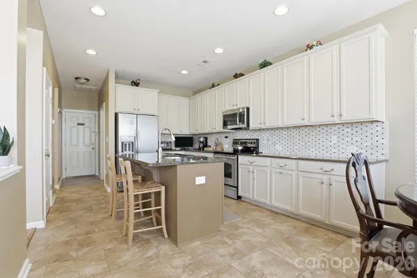 $509,900 | 10122 Whiteburn Court, Charlotte, NC 28278