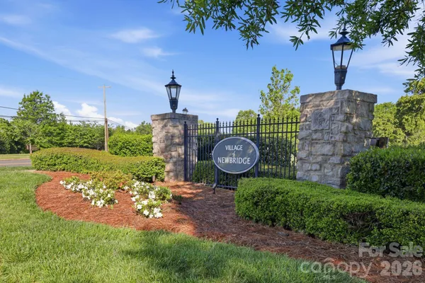 $509,900 | 10122 Whiteburn Court, Charlotte, NC 28278