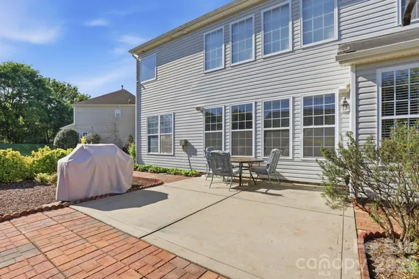 $509,900 | 10122 Whiteburn Court, Charlotte, NC 28278
