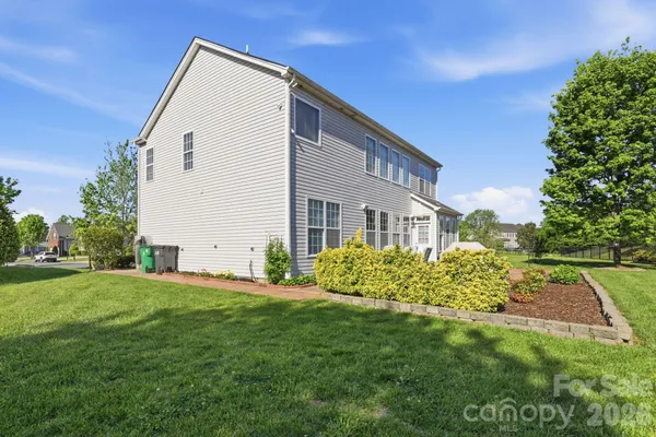 $509,900 | 10122 Whiteburn Court, Charlotte, NC 28278