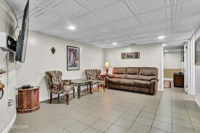 $1,900,000 | 3950 Castle Road, Gatlinburg, TN 37738