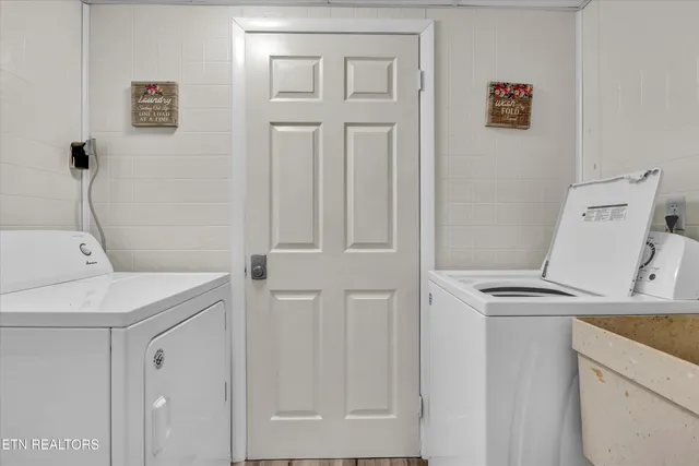 $1,900,000 | 3950 Castle Road, Gatlinburg, TN 37738