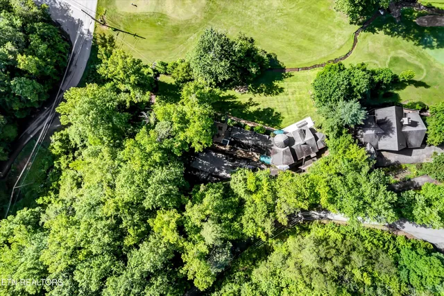 $1,900,000 | 3950 Castle Road, Gatlinburg, TN 37738