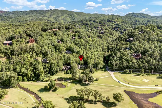 $1,900,000 | 3950 Castle Road, Gatlinburg, TN 37738